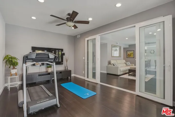 29061 Saddlebrook Drive, Agoura Hills, California 91301