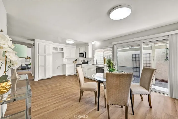 Breakfast nook