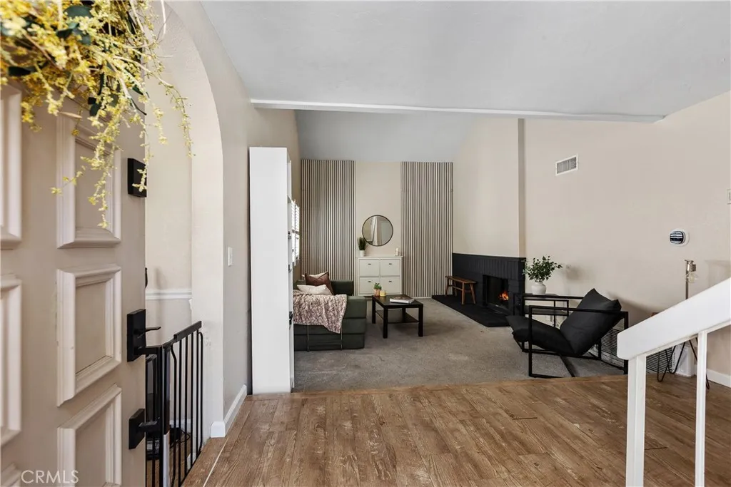 Entry to the living room