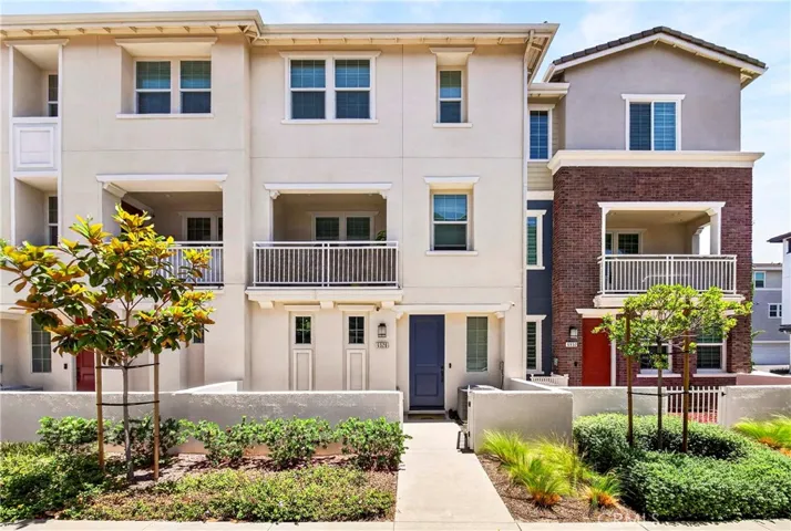 6926 Cottonwood Lane, Buena Park, California 90621