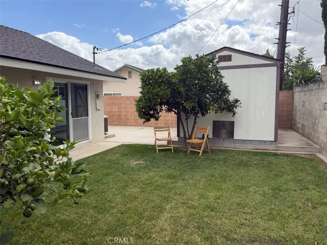 924 Lorna, Corona, California 92882