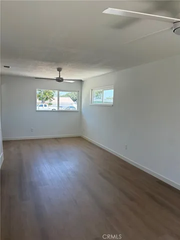 924 Lorna, Corona, California 92882