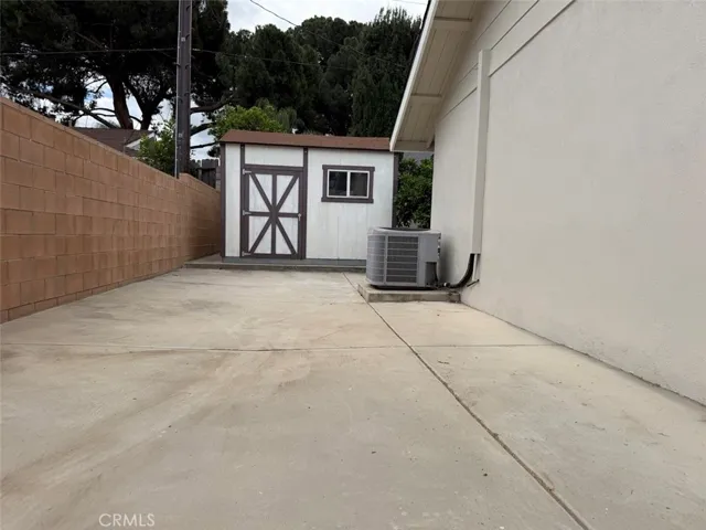 924 Lorna, Corona, California 92882