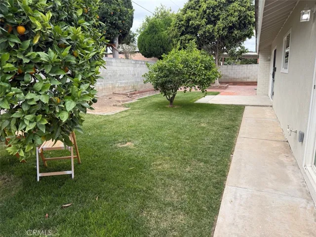 924 Lorna, Corona, California 92882