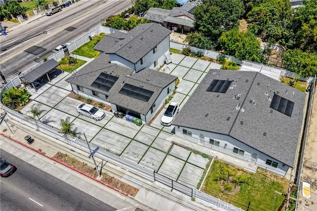 18853 Saticoy