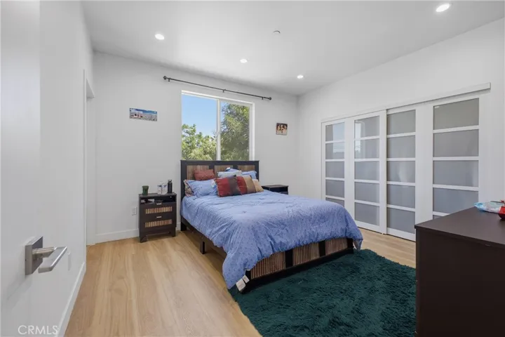 18853 Saticoy, Reseda, California 91335