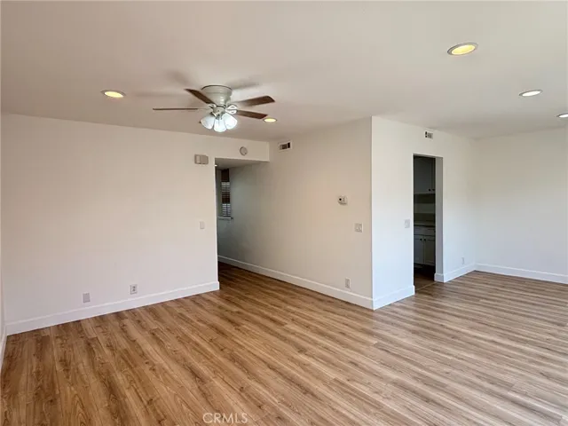 4646 Larwin Avenue, Cypress, California 90630