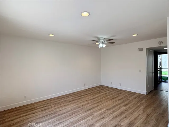 4646 Larwin Avenue, Cypress, California 90630