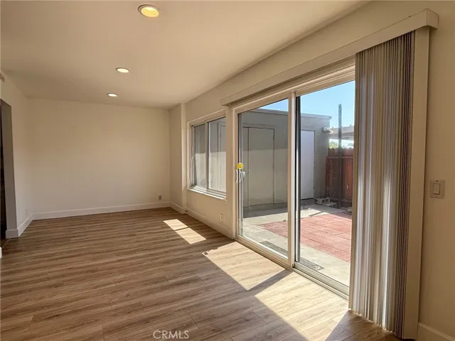 4646 Larwin Avenue, Cypress, California 90630