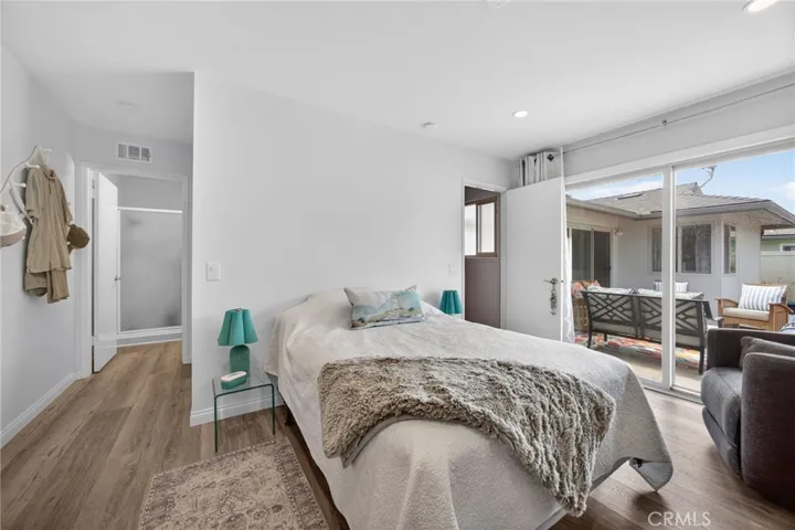 Back bedroom