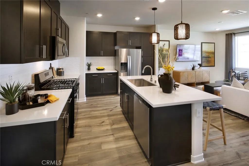 9833 Crossbay Loop 703, Jurupa Valley, California 92509 — photo 5