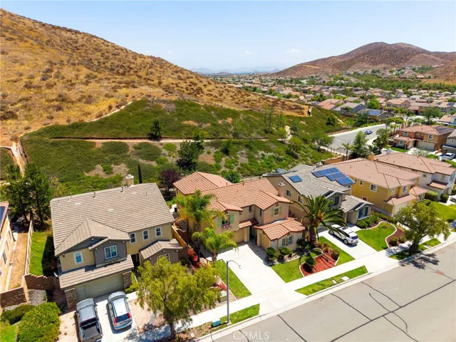 35516 Desert Rose, Lake Elsinore, California 92532