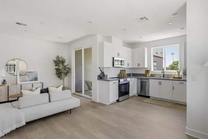 304 Ishaan Lane, San Marcos, California 92069