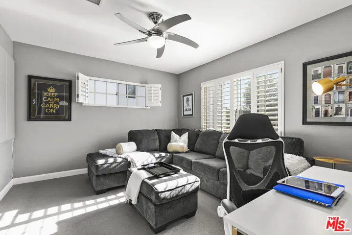 5176 Don Pio Drive, Woodland Hills, California 91364