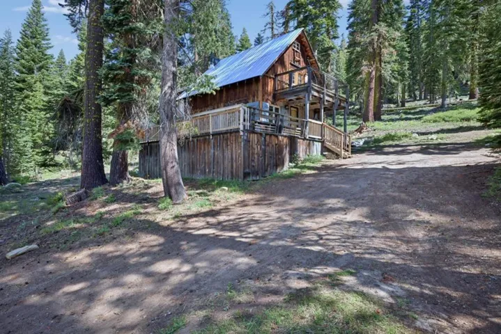 20625 Us Highway 50, South Lake Tahoe, California 96150