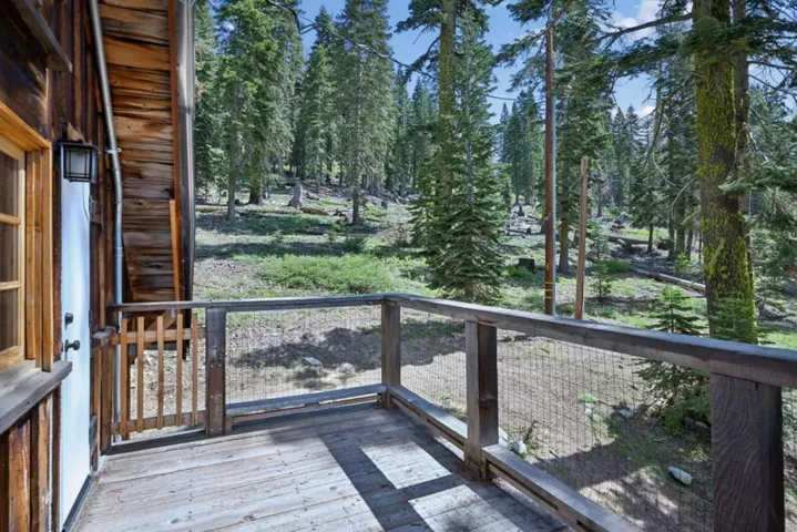 20625 Us Highway 50, South Lake Tahoe, California 96150