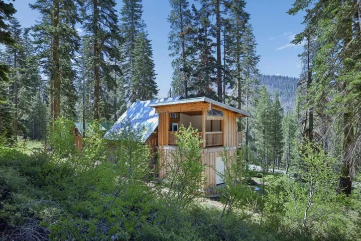 20625 Us Highway 50, South Lake Tahoe, California 96150