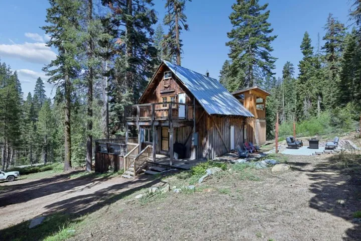 20625 Us Highway 50, South Lake Tahoe, California 96150