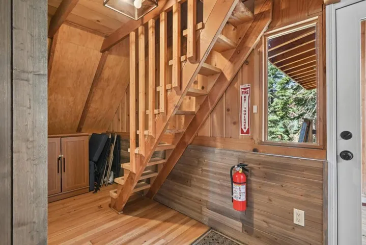 20625 Us Highway 50, South Lake Tahoe, California 96150