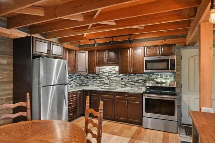 20625 Us Highway 50, South Lake Tahoe, California 96150