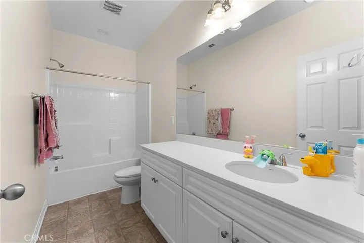 Upstairs Hall Bath