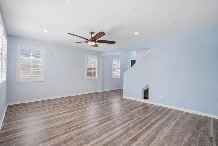 1027 Swaying Palms Way W, San Diego, California 92154