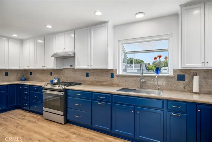 Abundant Countertops