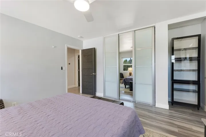 23051 Burbank Boulevard, Woodland Hills, California 91367