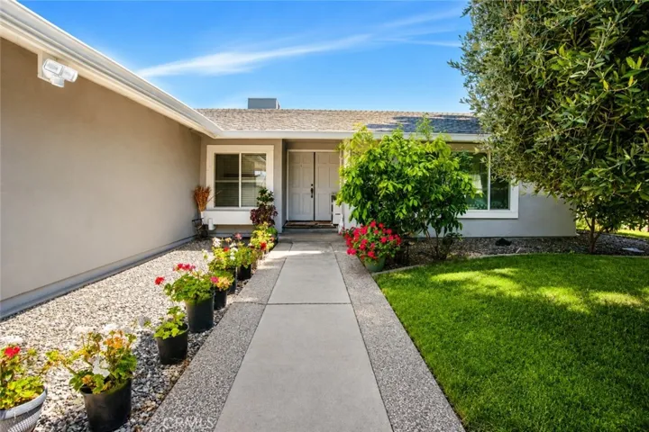 4100 Ahwahnee Court, Modesto, California 95356