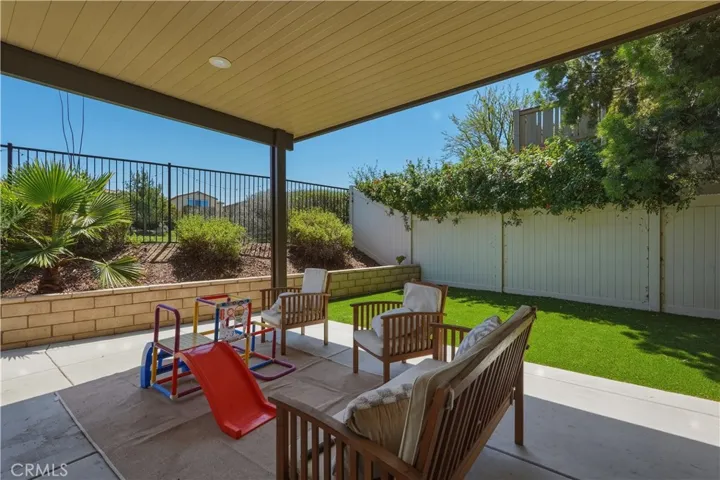 38292 Windingwalk Dr, Riverside, California 92563