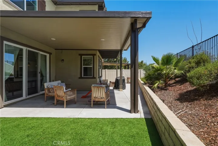 38292 Windingwalk Dr, Riverside, California 92563
