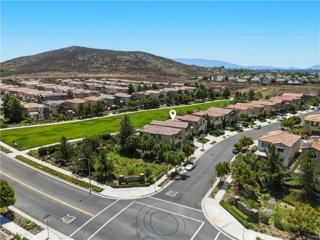 38292 Windingwalk Dr, Riverside, California 92563