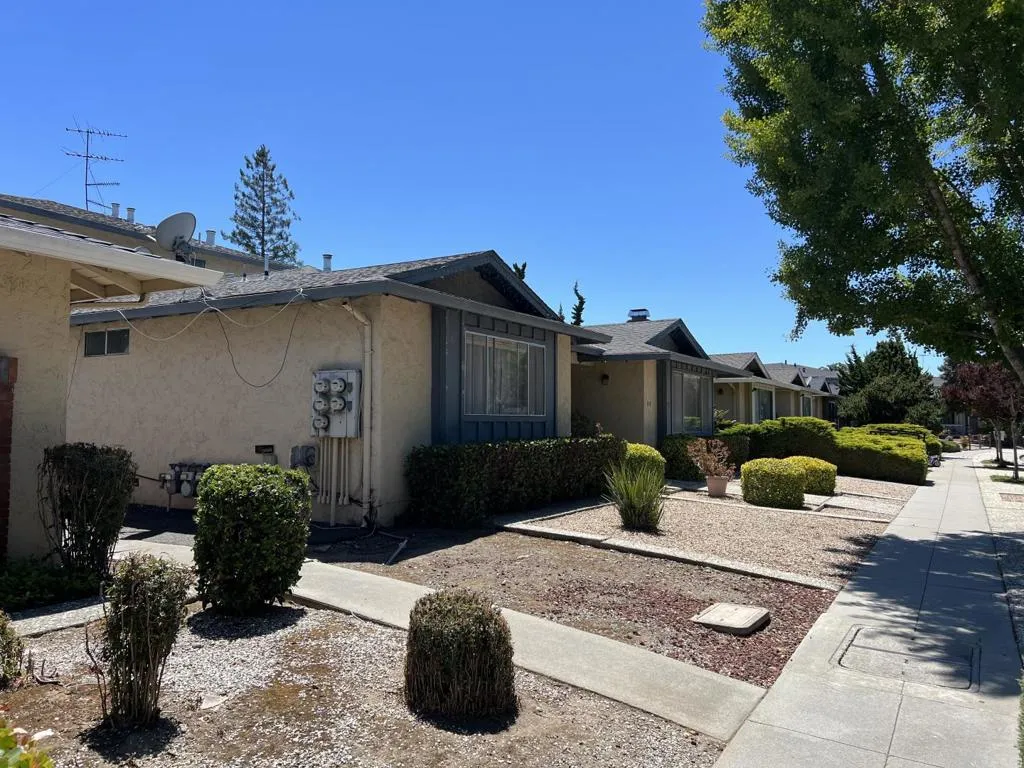 635 Bolton Court, San Jose, California 95129 — photo 4