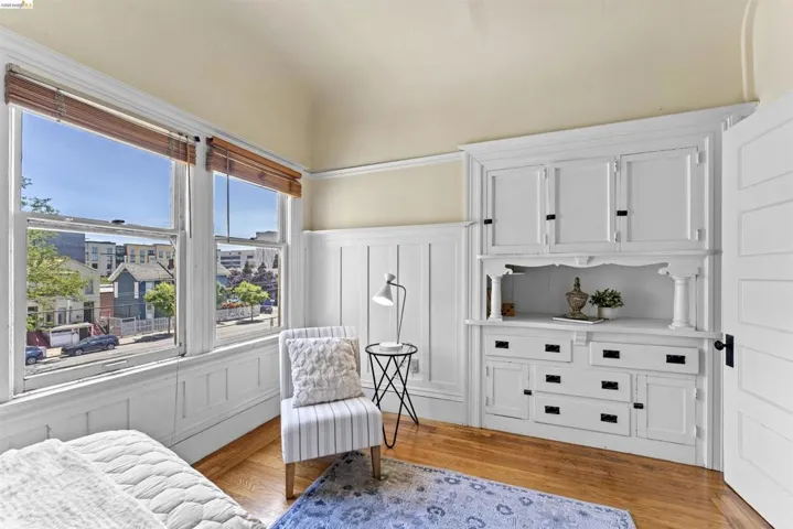 667 10th St, Oakland, California 94607