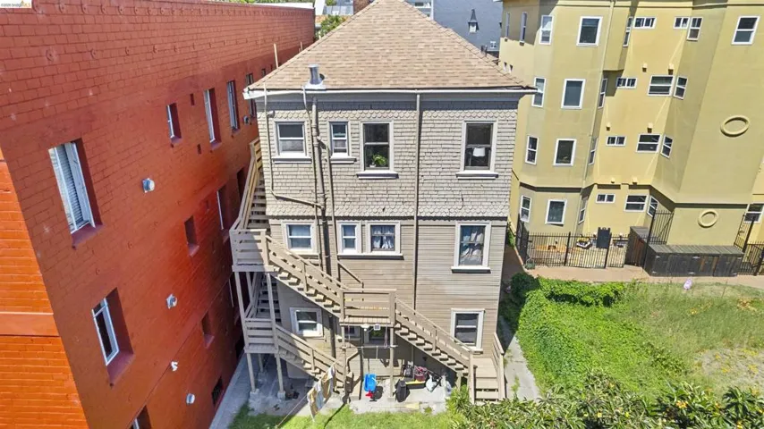 667 10th St, Oakland, California 94607