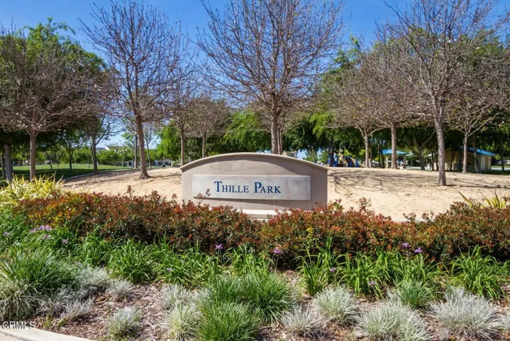 46-web-or-mls-UpmarketMedia_Thille Park