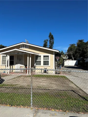 4057 Baywood, Los Angeles, California 90039