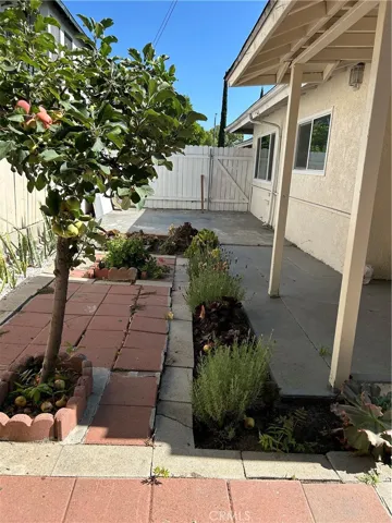4057 Baywood, Los Angeles, California 90039