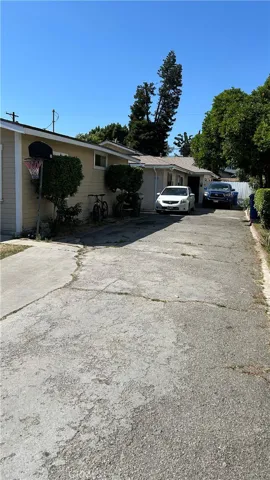 4057 Baywood, Los Angeles, California 90039