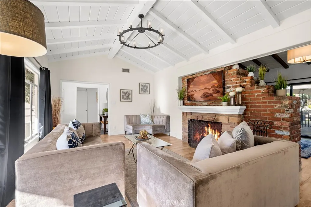 5932 Lubao Ave, Woodland Hills, California 91367 — photo 5