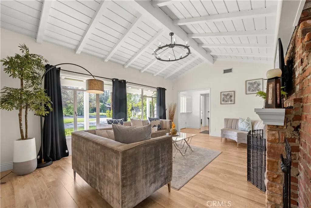 5932 Lubao Ave, Woodland Hills, California 91367 — photo 4