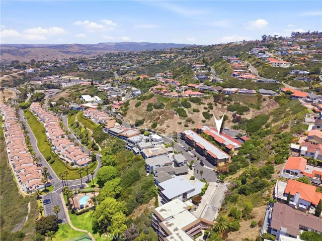 214 Via Robina 4, San Clemente, California 92672