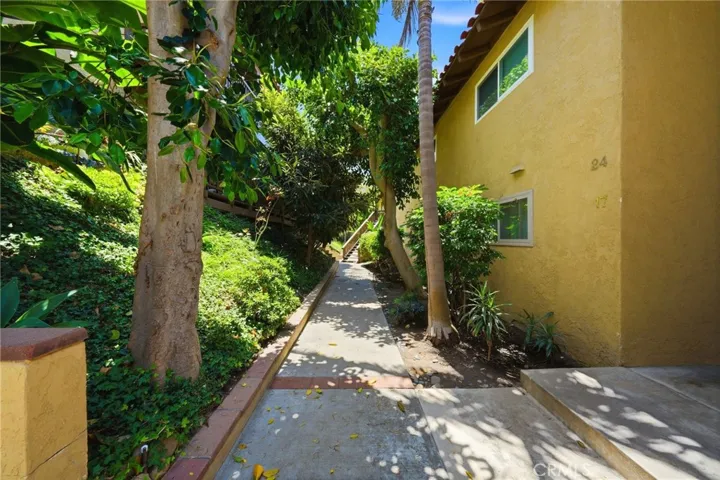 214 Via Robina 4, San Clemente, California 92672