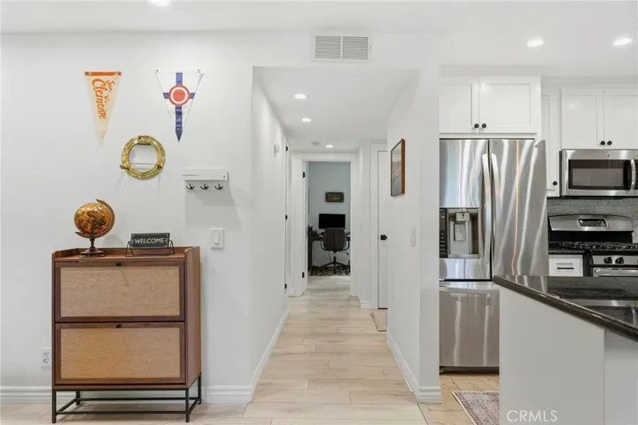 214 Via Robina 4, San Clemente, California 92672