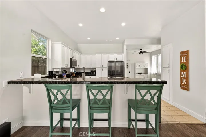 860 Sandstone Way, Atwater, California 95301