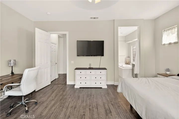 860 Sandstone Way, Atwater, California 95301