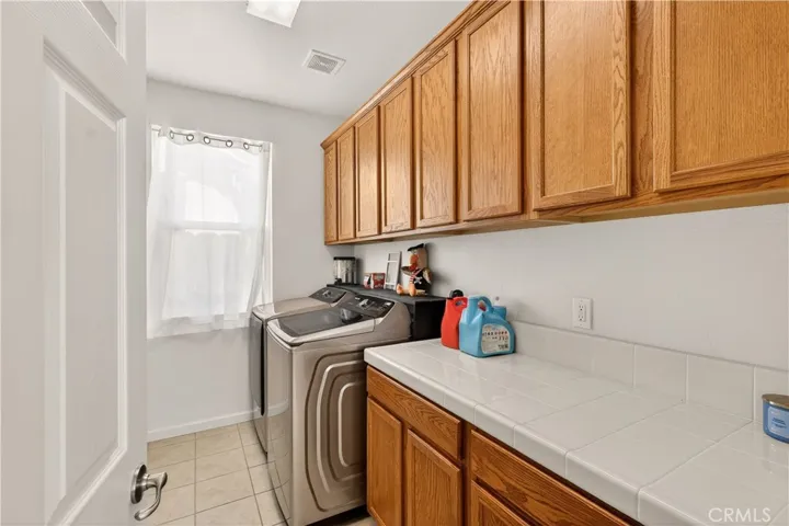 860 Sandstone Way, Atwater, California 95301