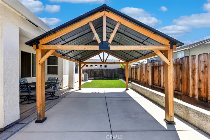860 Sandstone Way, Atwater, California 95301