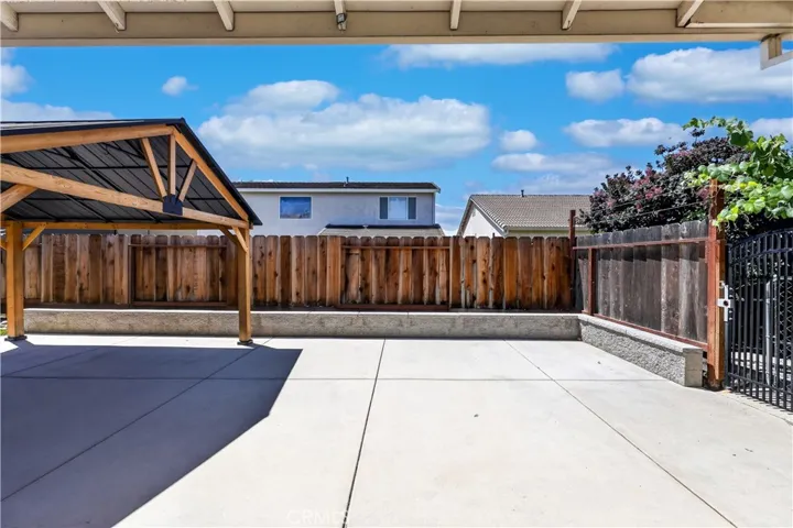 860 Sandstone Way, Atwater, California 95301