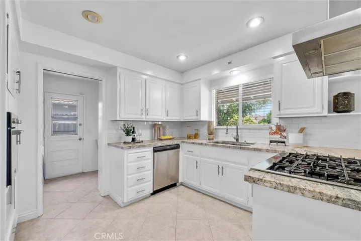 829 Bernard Drive, Fullerton, California 92835
